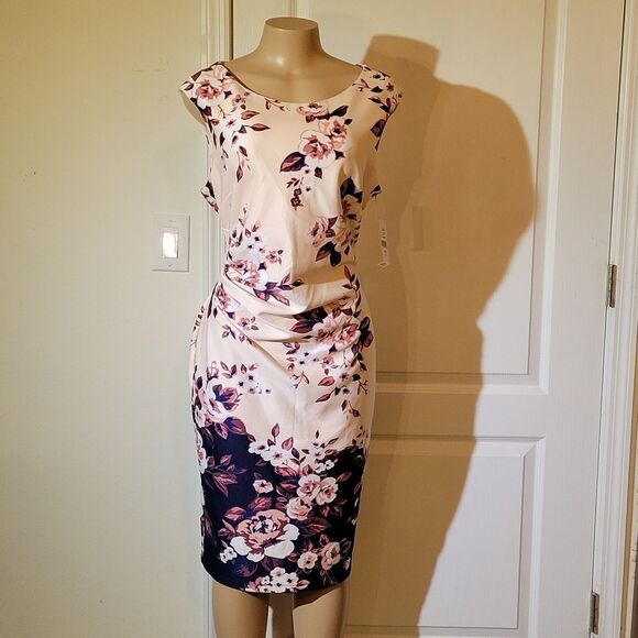 BRAND NEW GLAMOUR FLORAL DESIGN  PRINT KNEE LENGTH DRESS - Picture 1 of 14